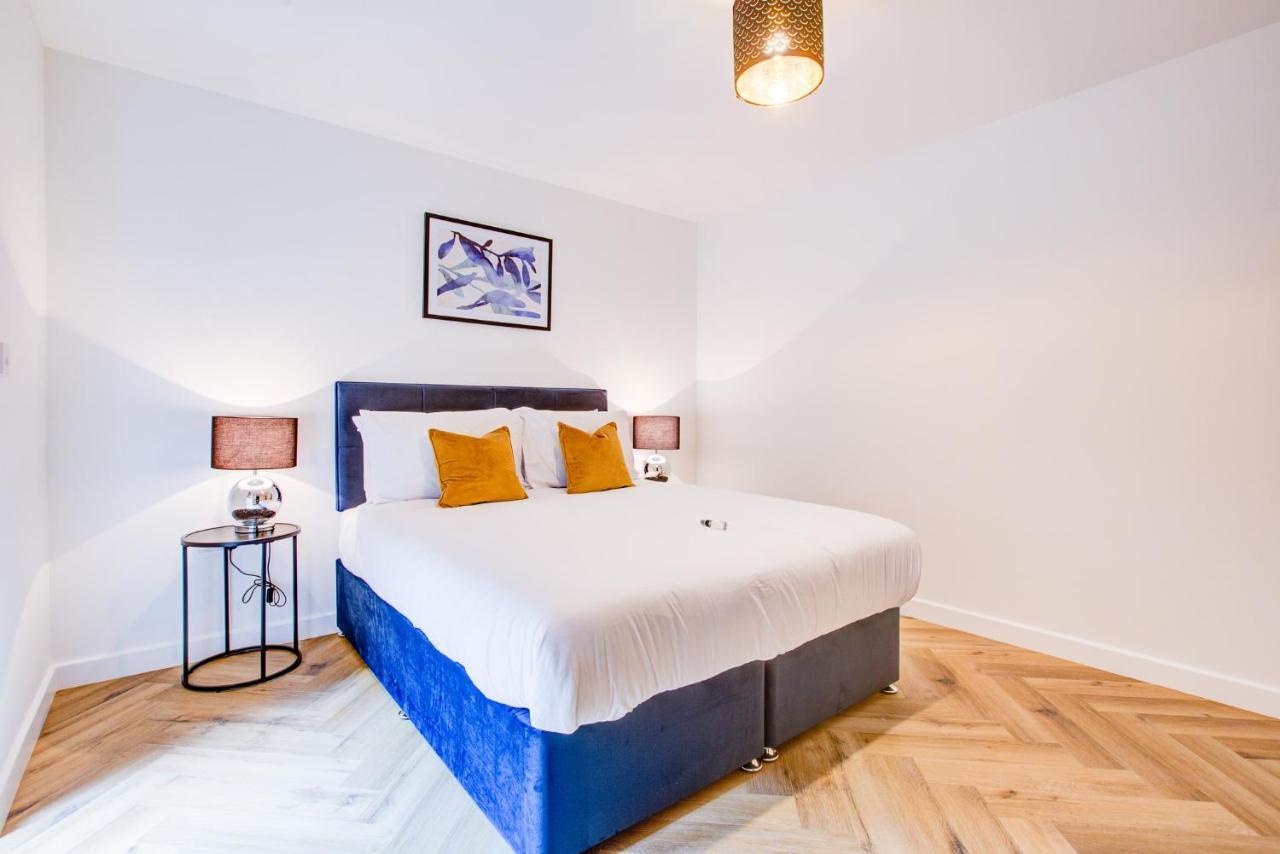 Hybrid Resi - Mitcham Close To Tooting And Wimbledon Esterno foto