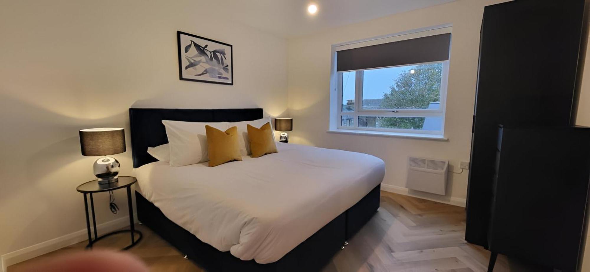 Hybrid Resi - Mitcham Close To Tooting And Wimbledon Esterno foto